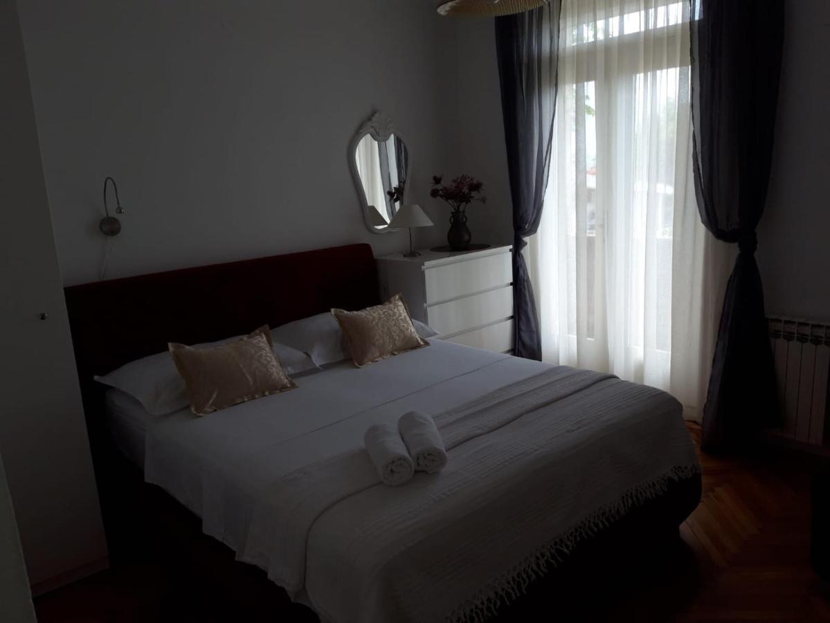 Guest House Mijo Sokol Brela Buitenkant foto