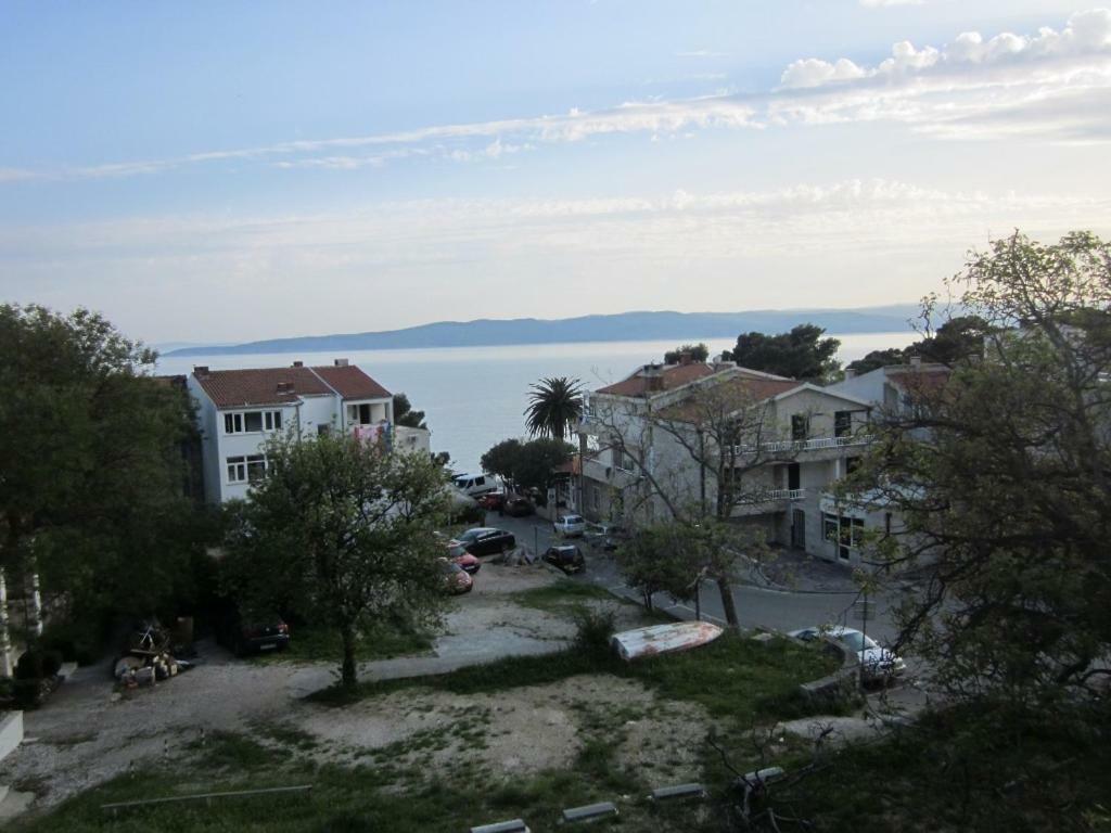 Guest House Mijo Sokol Brela Buitenkant foto